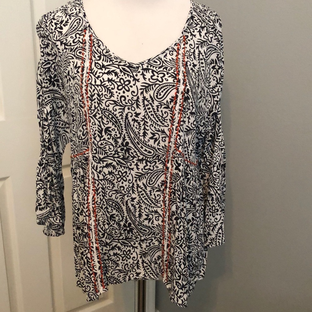 Lightweight blouse